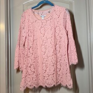 Isaac Mizrahi Pink Lace Floral Blouse Size M.  G-1172